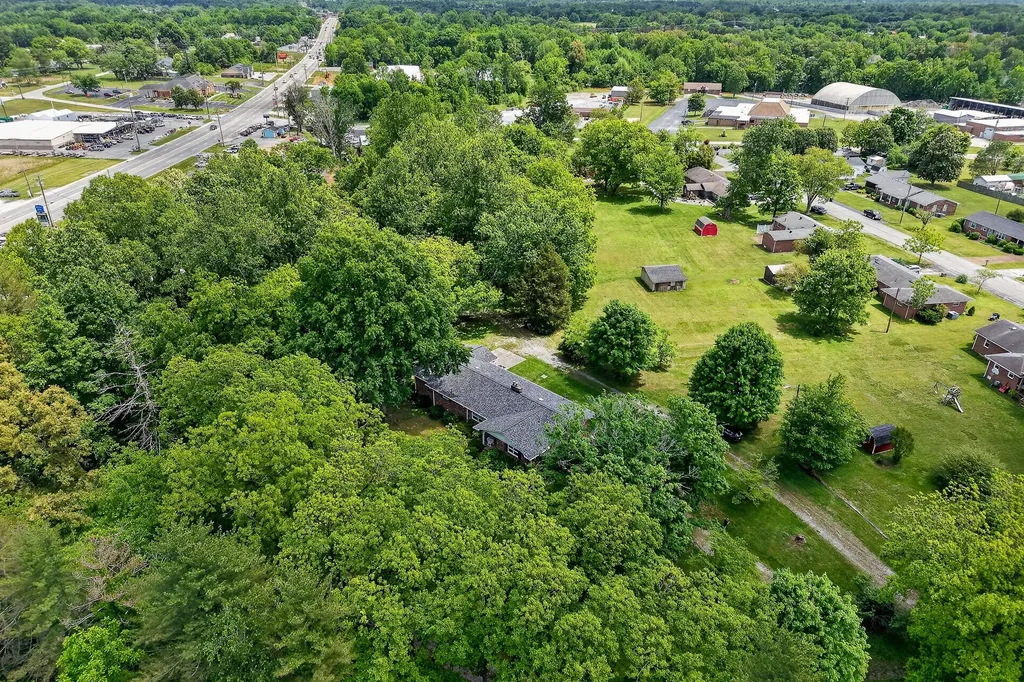 640 Cill Street Smithville TN 37166