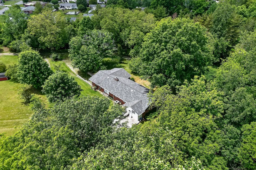 640 Cill Street Smithville TN 37166