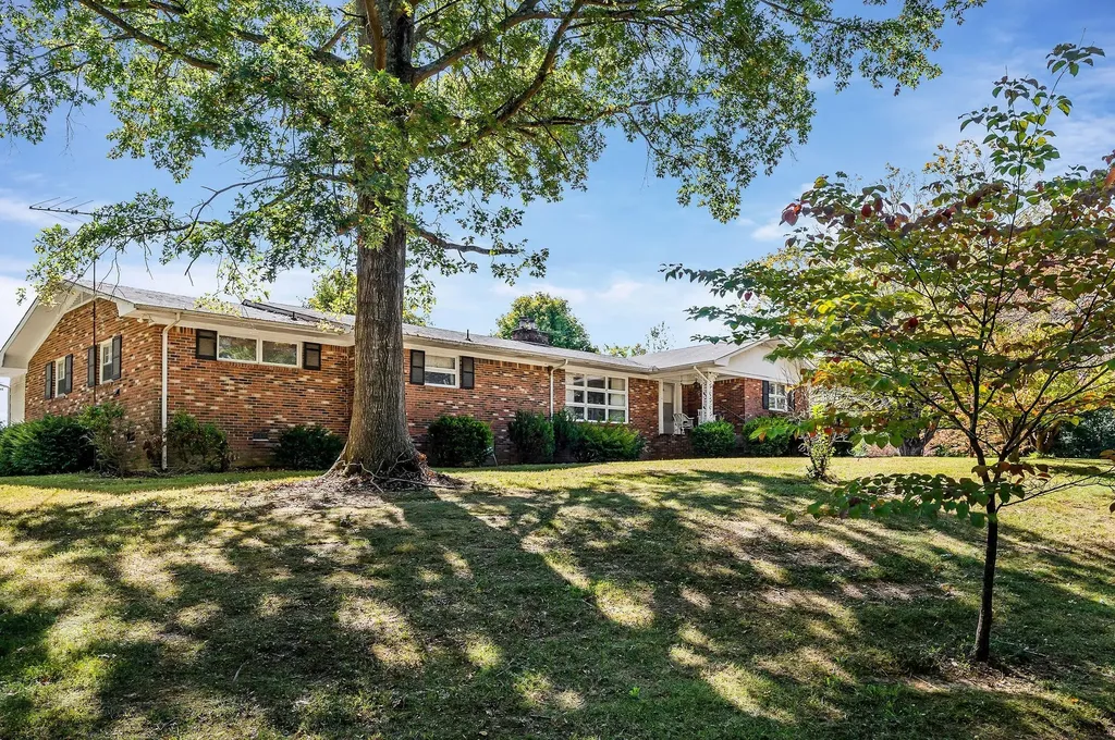 640 Cill Street Smithville TN 37166