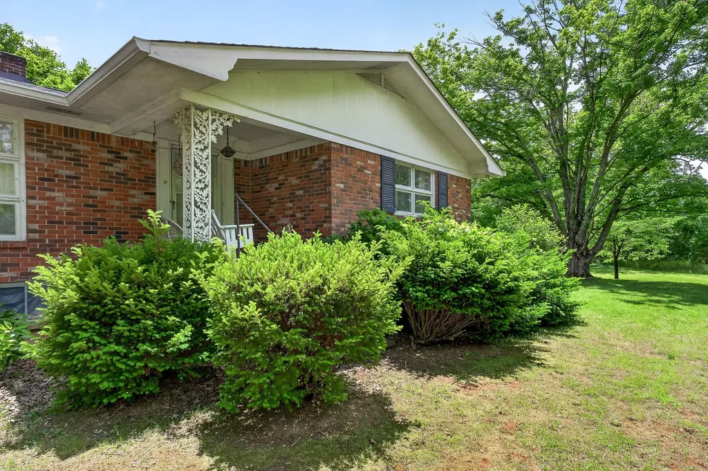 640 Cill Street Smithville TN 37166