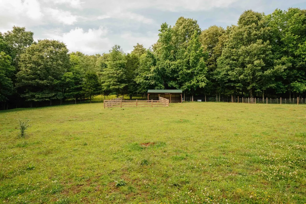 500 Case Road Prospect TN 38477