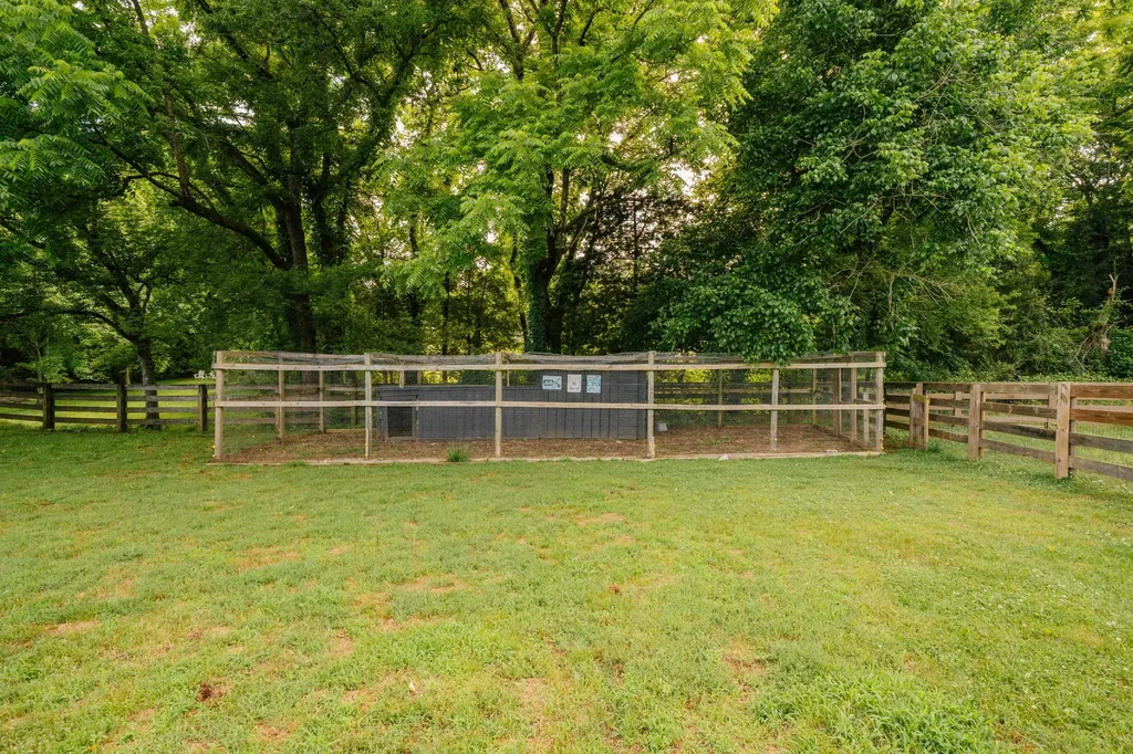 500 Case Road Prospect TN 38477