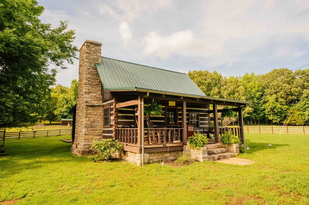 500 Case Road Prospect TN 38477