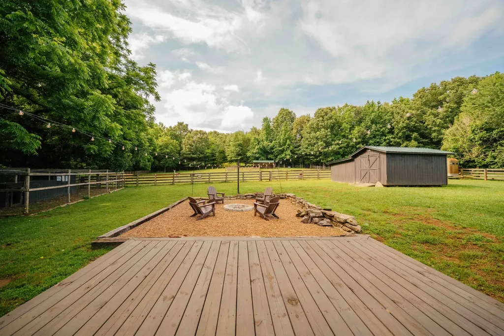500 Case Road Prospect TN 38477