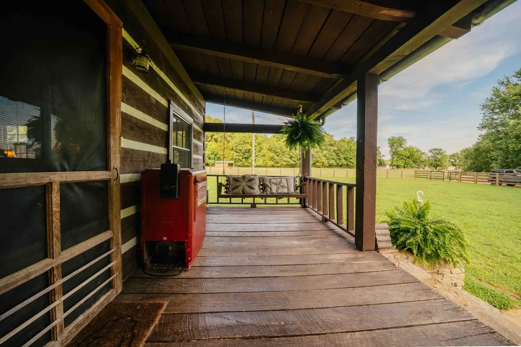 500 Case Road Prospect TN 38477