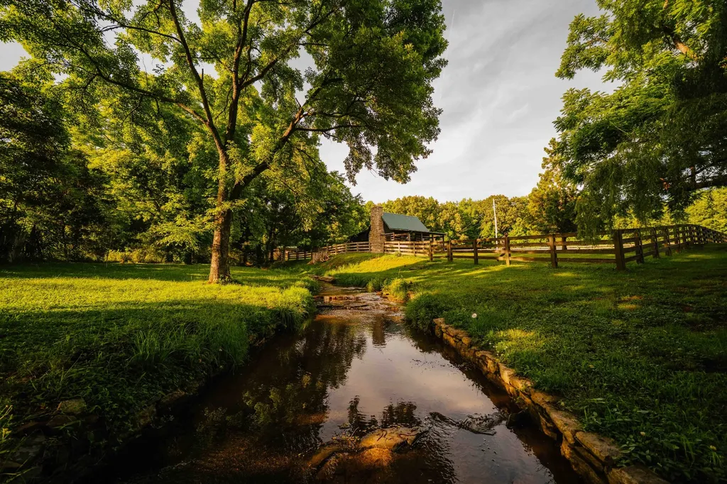 500 Case Road Prospect TN 38477