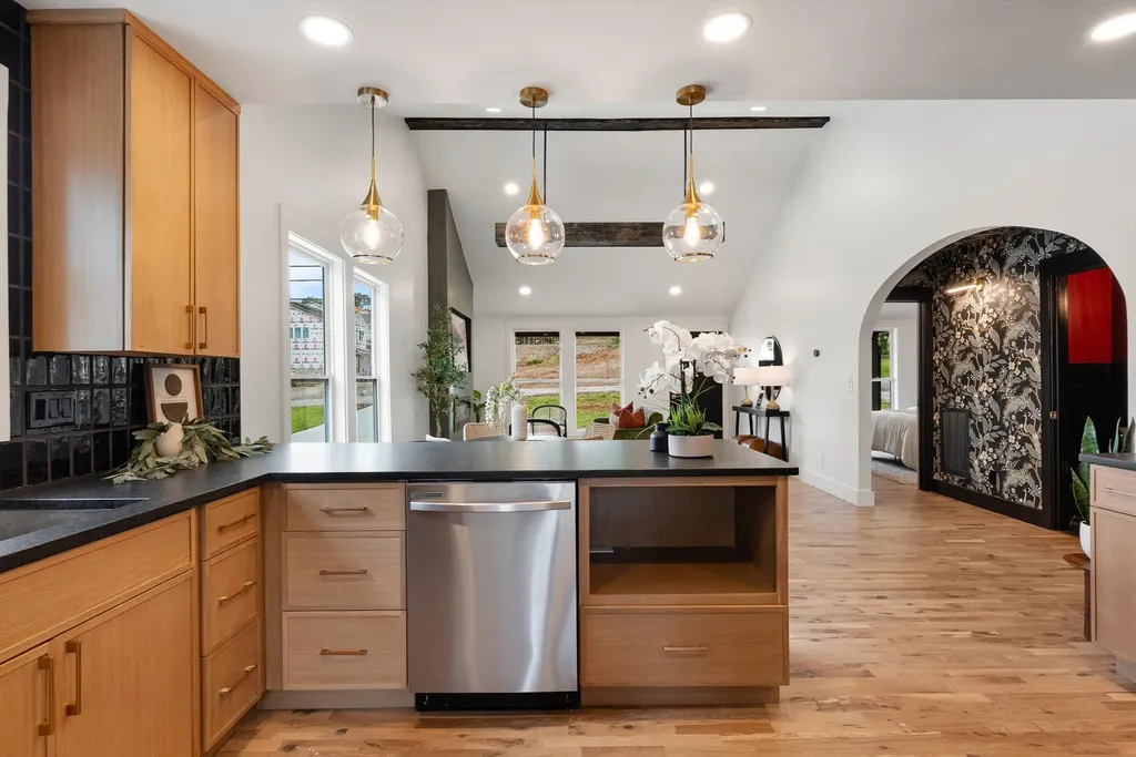 3036 Hillside Road Nashville TN 37207