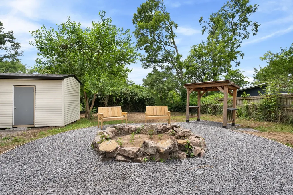 3036 Hillside Road Nashville TN 37207