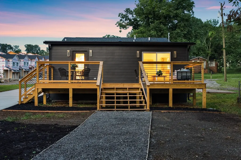 3036 Hillside Road Nashville TN 37207