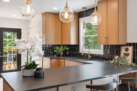 3036 Hillside Road Nashville TN 37207