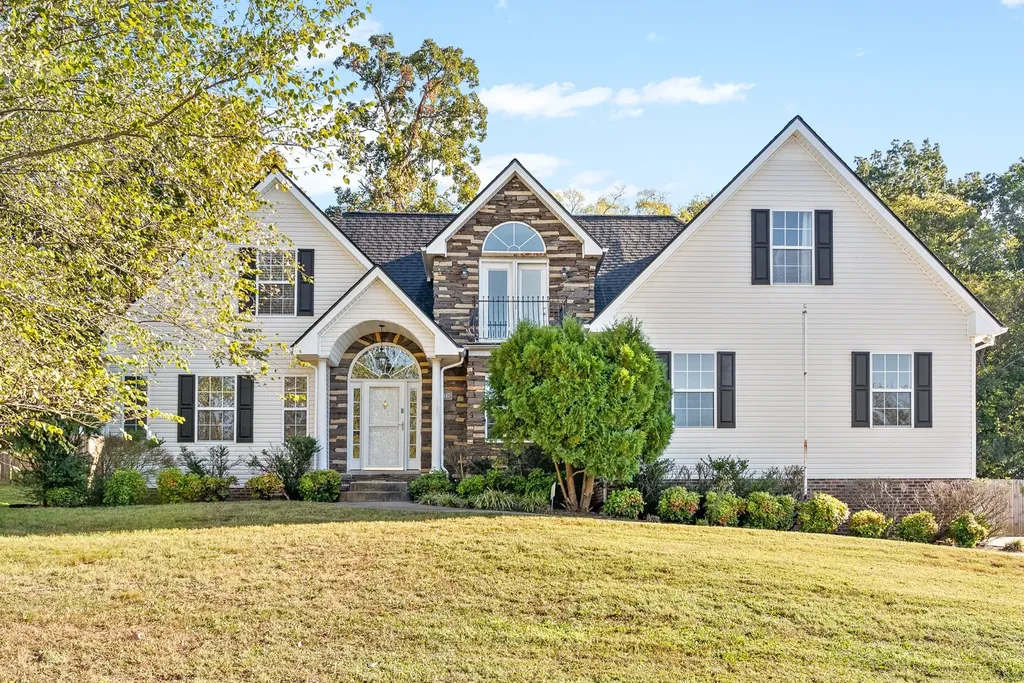 3487 Hickory Glen Drive Clarksville TN 37040