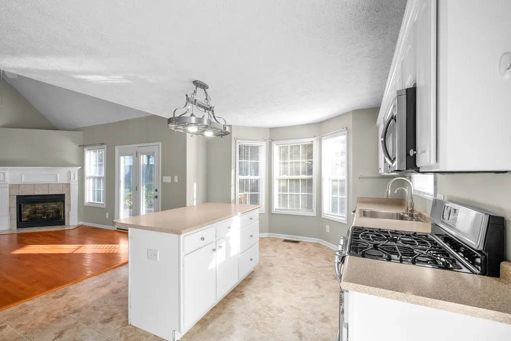 3487 Hickory Glen Drive Clarksville TN 37040