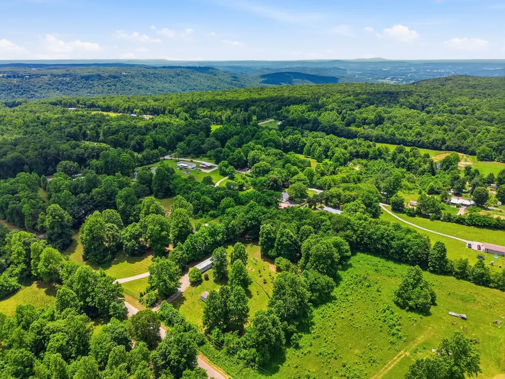 269 Moonlight Trail Sparta TN 38583