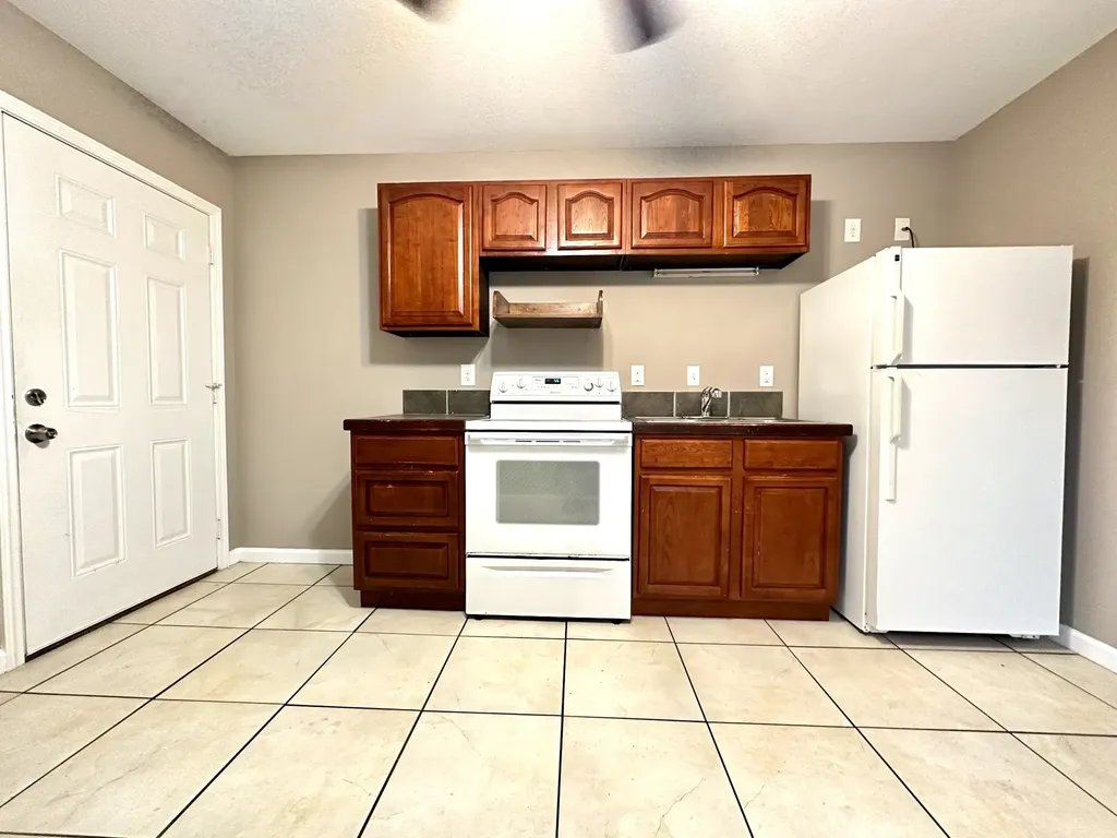 165 Condor Court Clarksville TN 37042