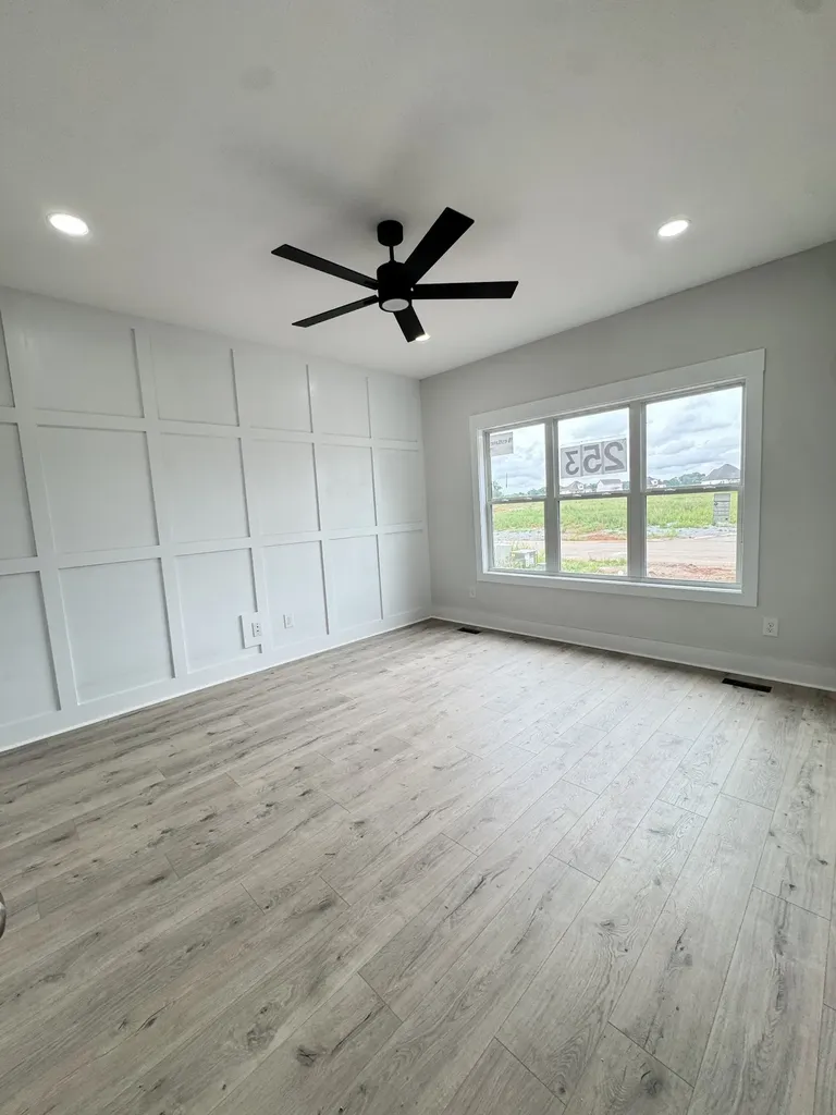 238 Low Plains Lane Clarksville TN 37043