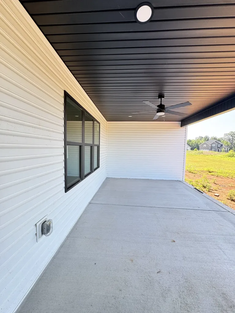 238 Low Plains Lane Clarksville TN 37043