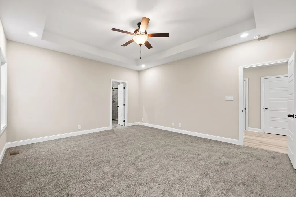 348 Hereford Farms Clarksville TN 37043