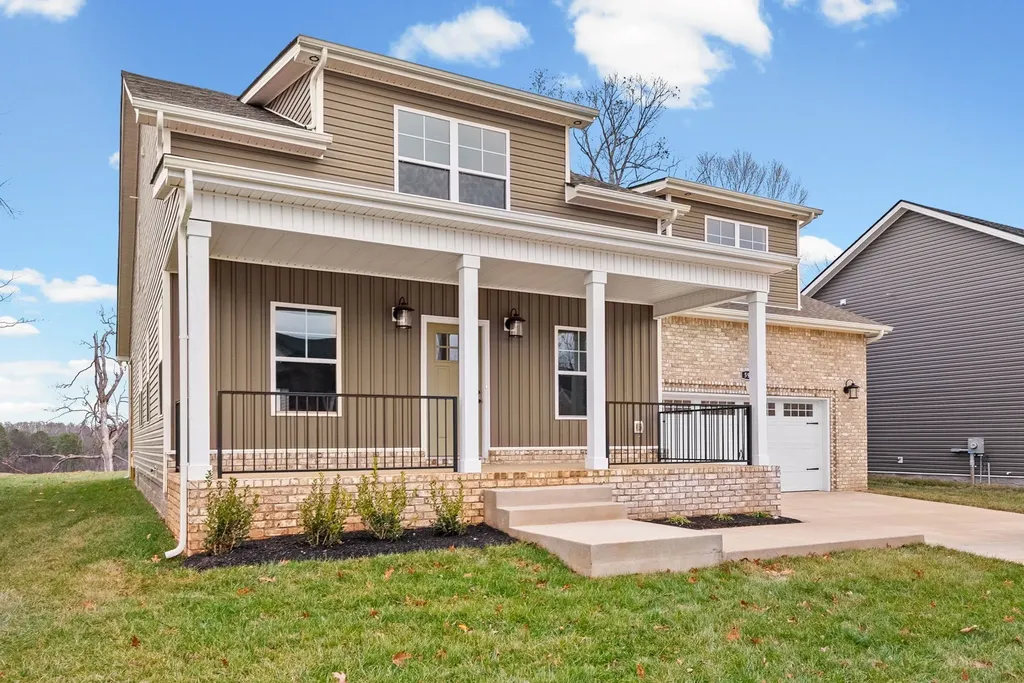 348 Hereford Farms Clarksville TN 37043