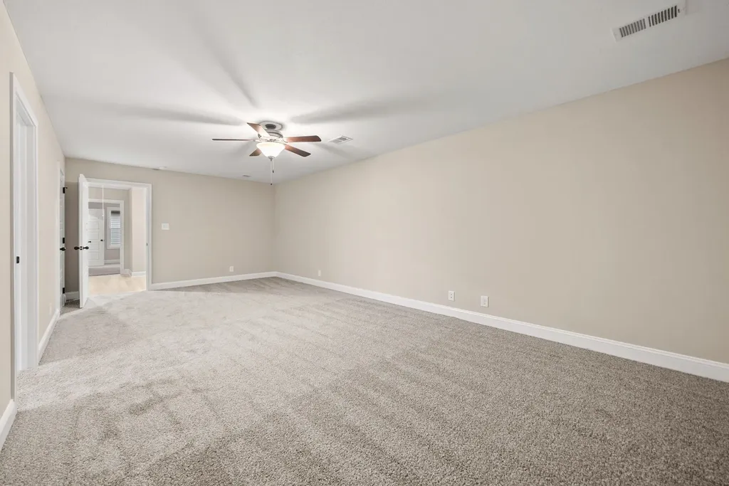 348 Hereford Farms Clarksville TN 37043