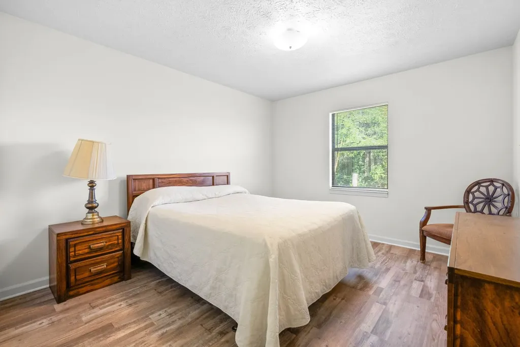 100 Laurel Cove Drive Hopkinsville KY 42240
