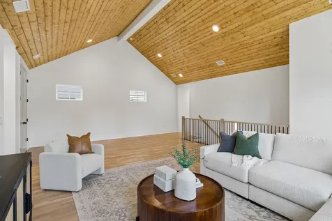 832B Neartop Drive Nashville TN 37205
