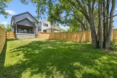 832B Neartop Drive Nashville TN 37205