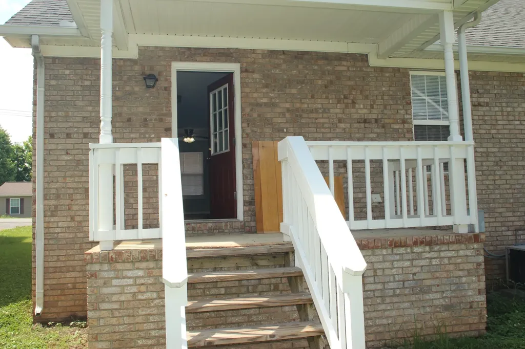 317 Caldwell Street Mcminnville TN 37110