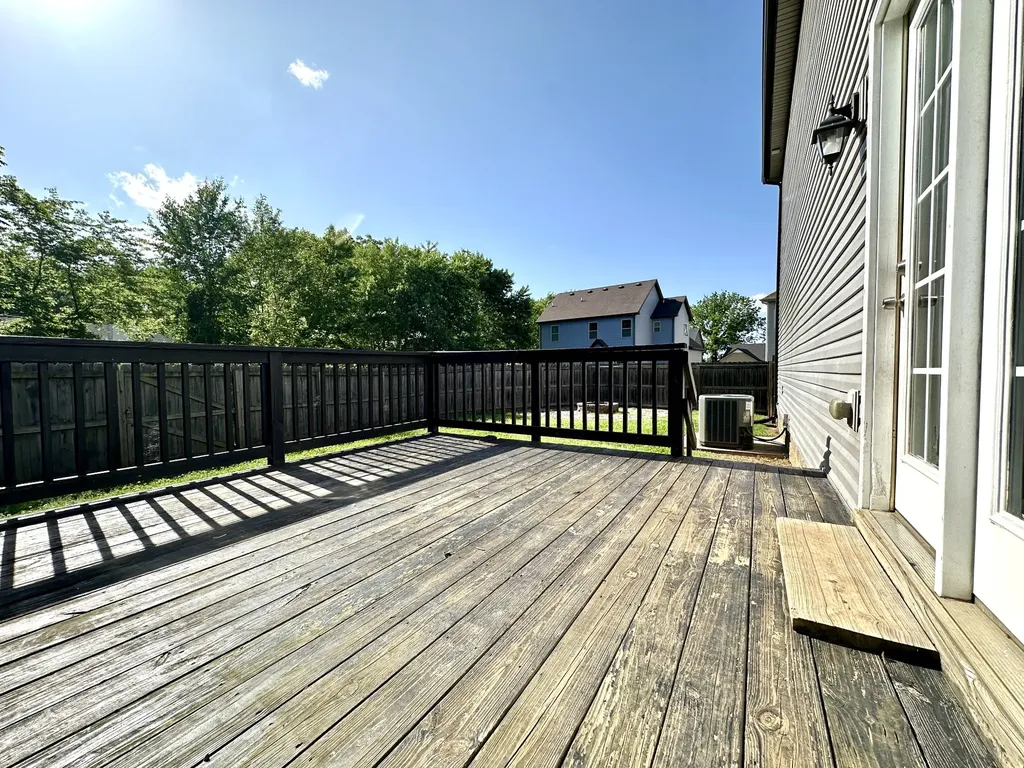 3472 Fox Meadow Way Clarksville TN 37042