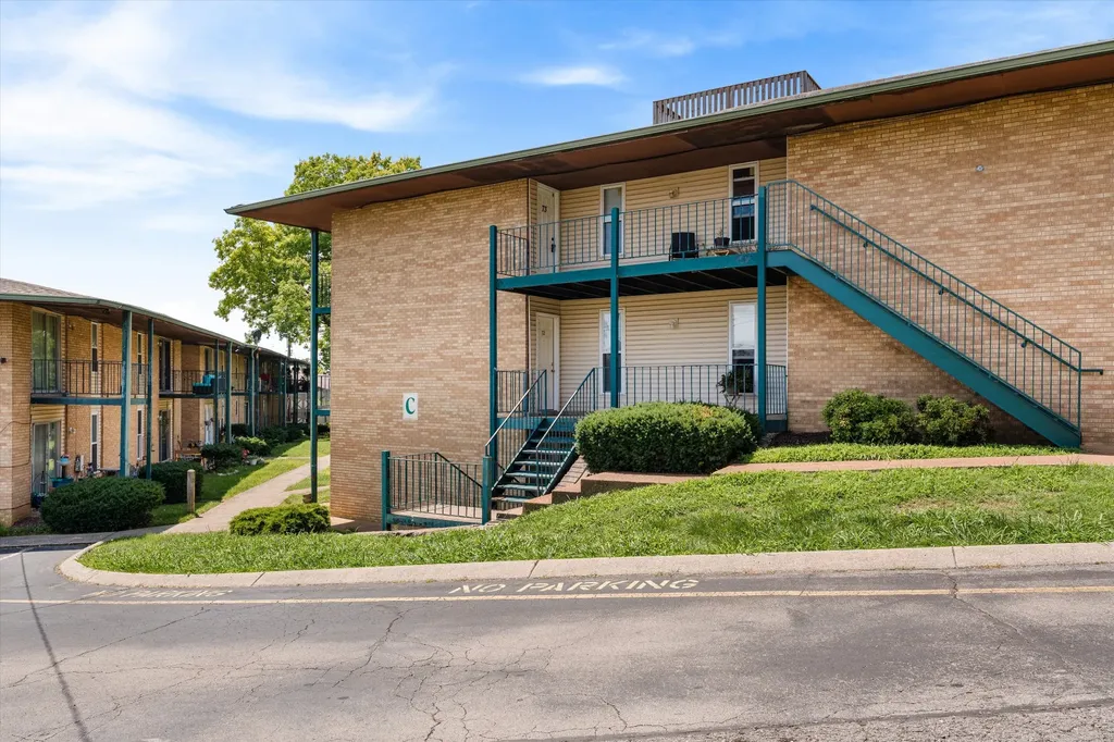555 N Dupont Avenue Madison TN 37115