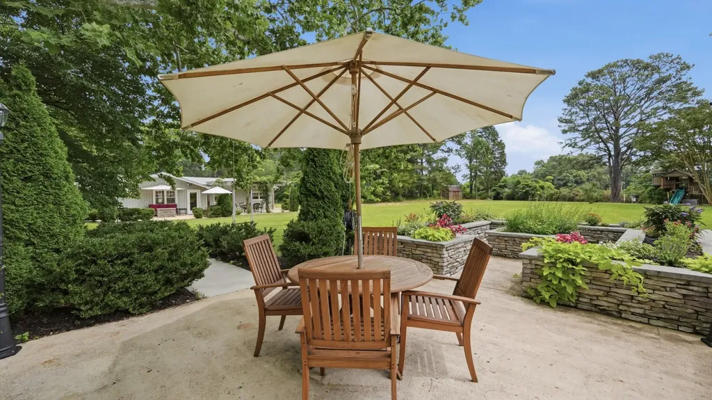 1522 Holders Cove Road Winchester TN 37398