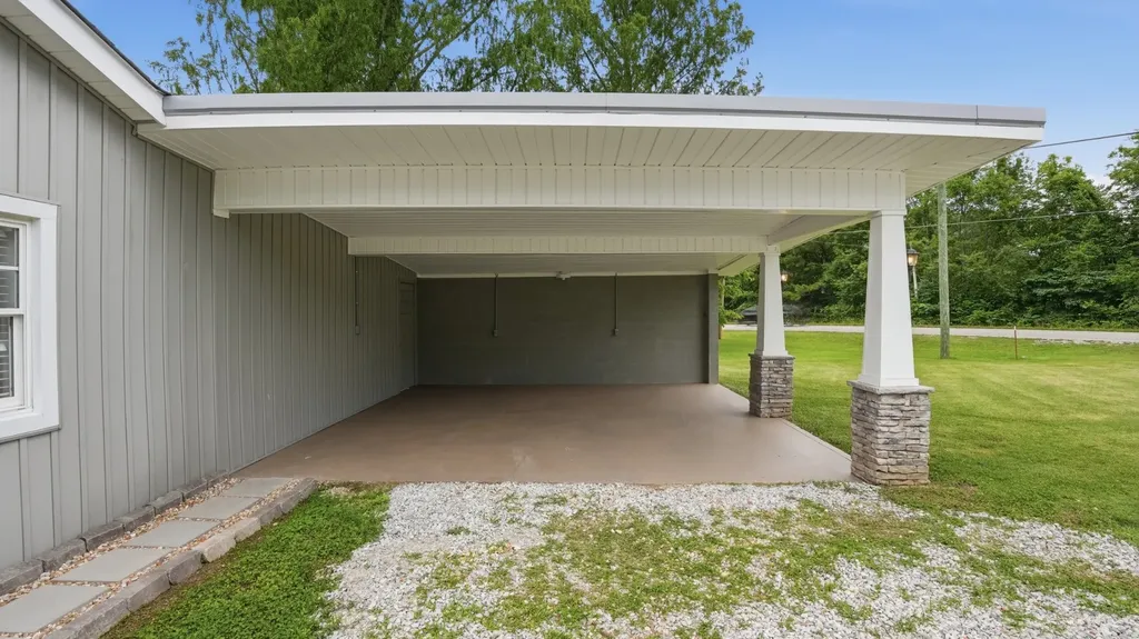 1522 Holders Cove Road Winchester TN 37398