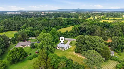 1522 Holders Cove Road Winchester TN 37398