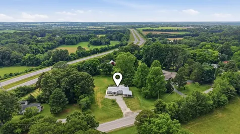 1522 Holders Cove Road Winchester TN 37398