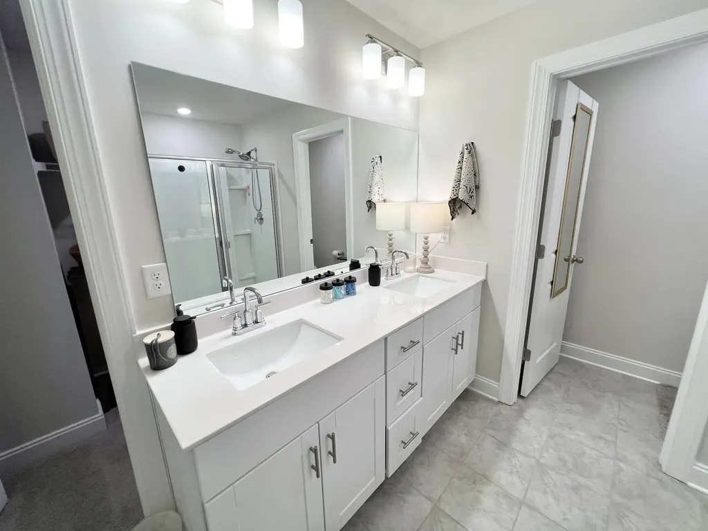 4352 Skyridge Drive Nashville TN 37207