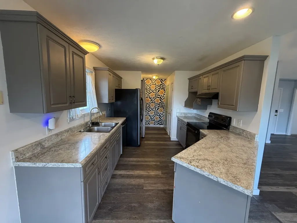 2017 Smith Circle Greenbrier TN 37073