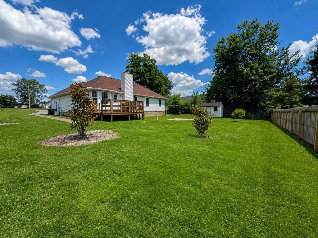 2017 Smith Circle Greenbrier TN 37073