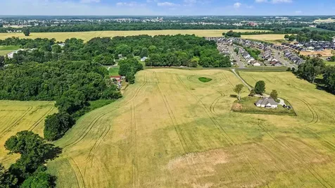 330 Pembroke Oak Grove Road Oak Grove KY 42262