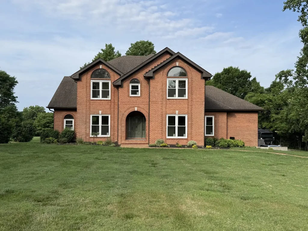 2208 Horn Springs Road Lebanon TN 37087
