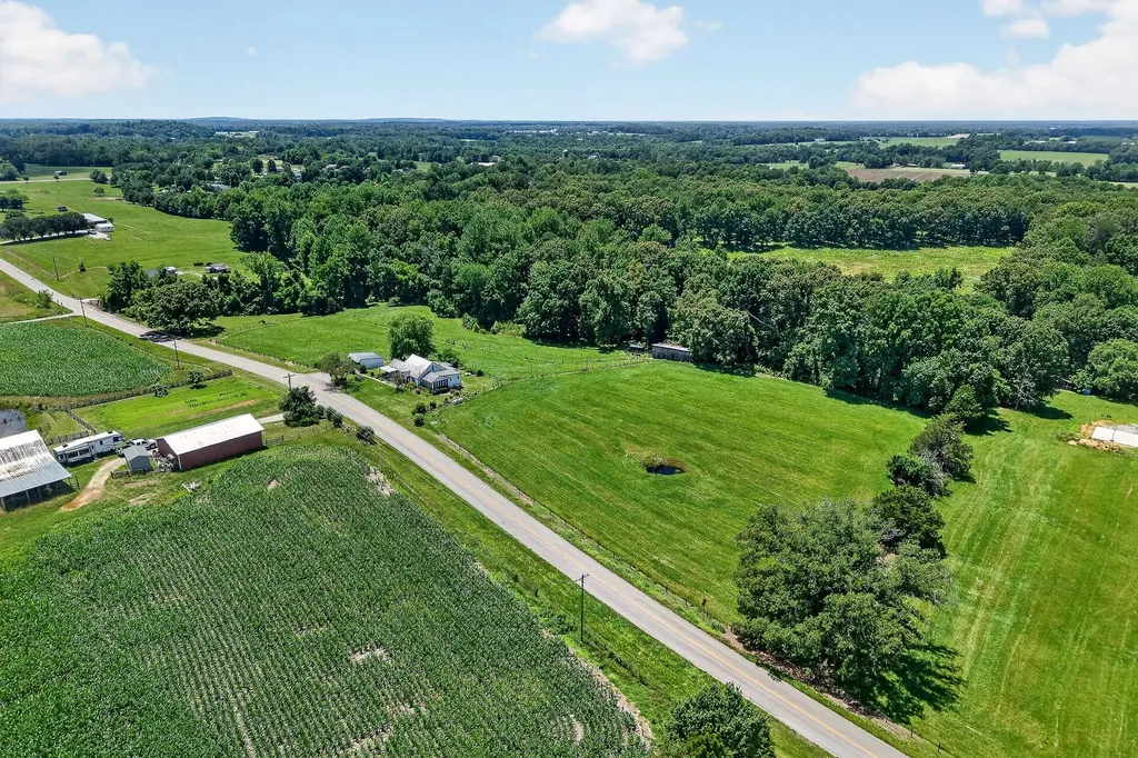 2531 Old Well Road Morrison TN 37357