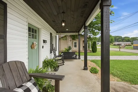 505 1st Avenue Mount Pleasant TN 38474