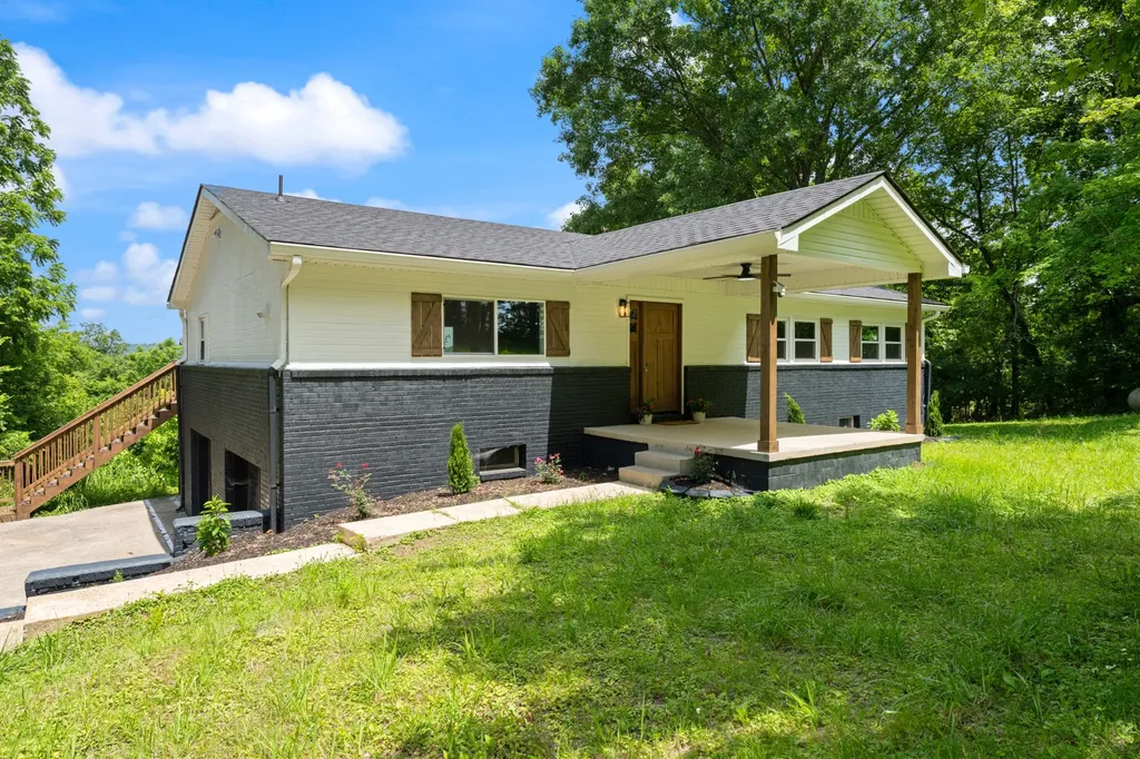 213 Delina Boonshill Road Petersburg TN 37144