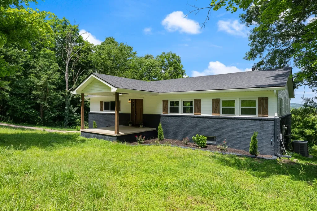 213 Delina Boonshill Road Petersburg TN 37144