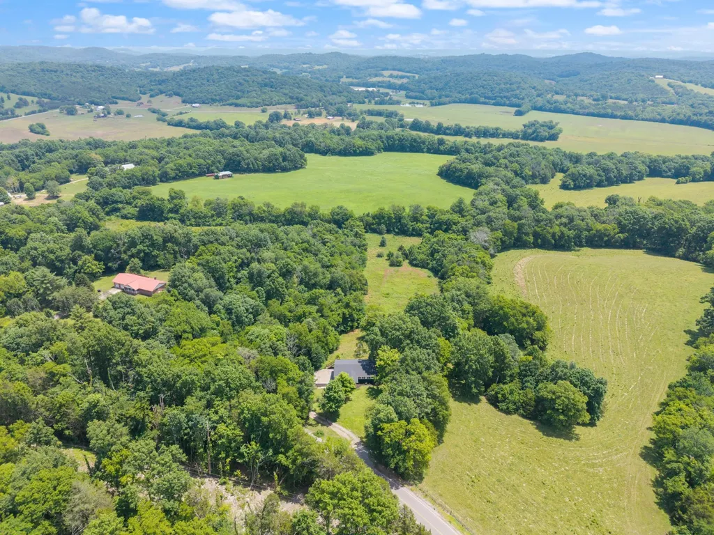 213 Delina Boonshill Road Petersburg TN 37144