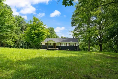 213 Delina Boonshill Road Petersburg TN 37144