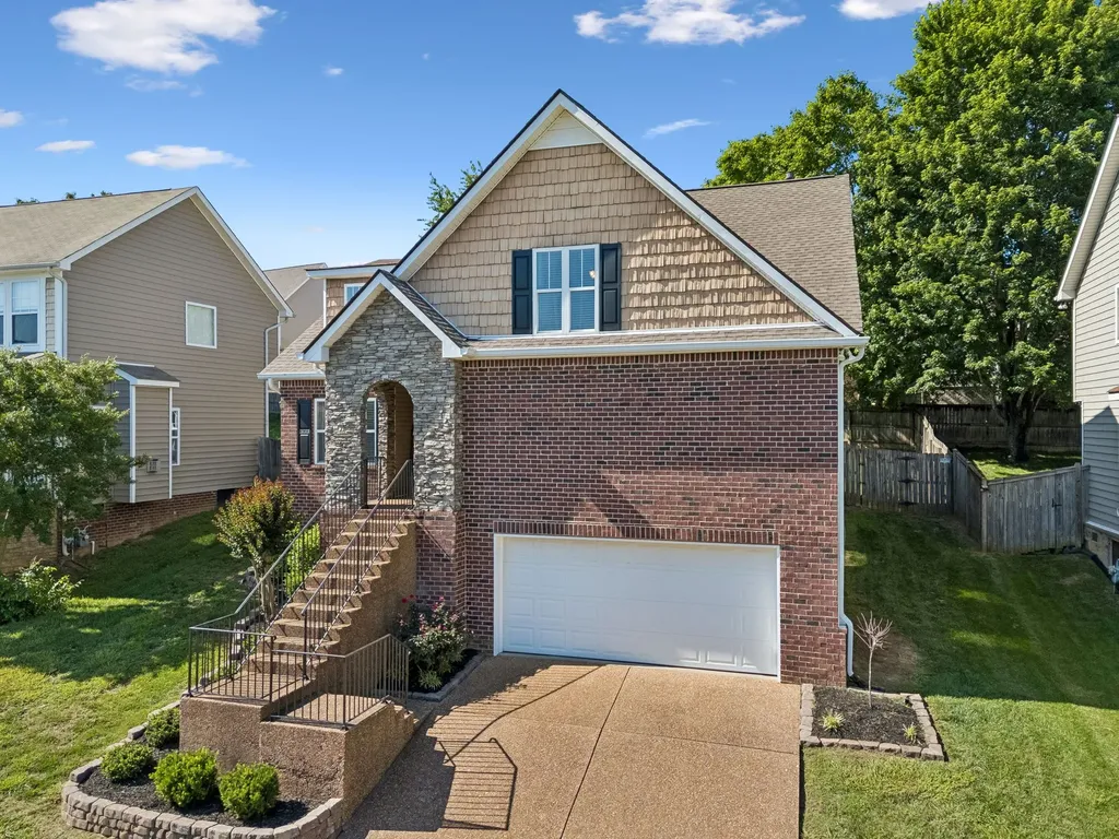 1815 Baslia Lane Spring Hill TN 37174