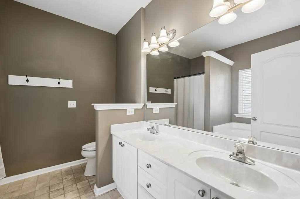 1815 Baslia Lane Spring Hill TN 37174