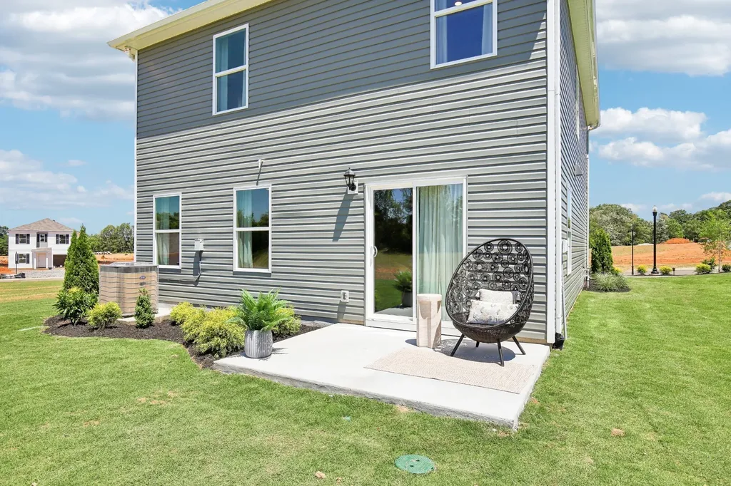 1321 Preakness Lane Lewisburg TN 37091