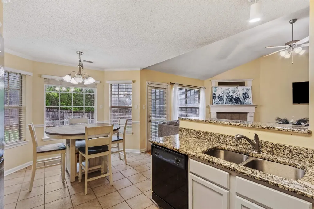 1654 Far Drive Cordova TN 38016