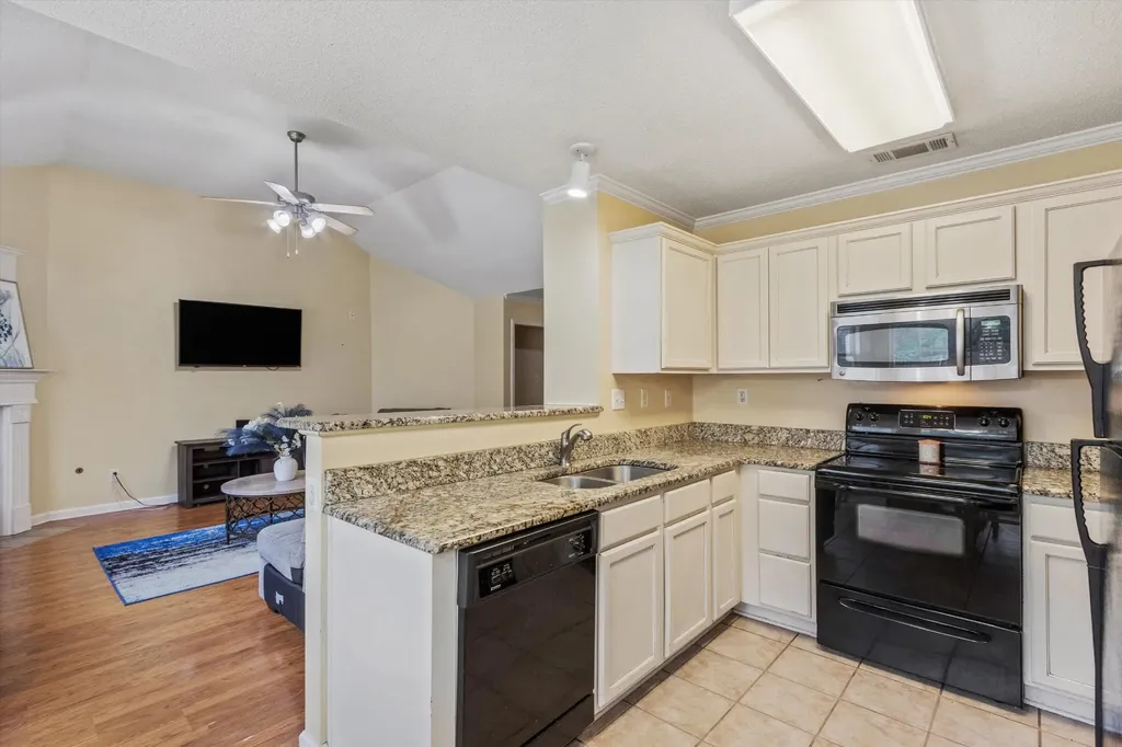 1654 Far Drive Cordova TN 38016