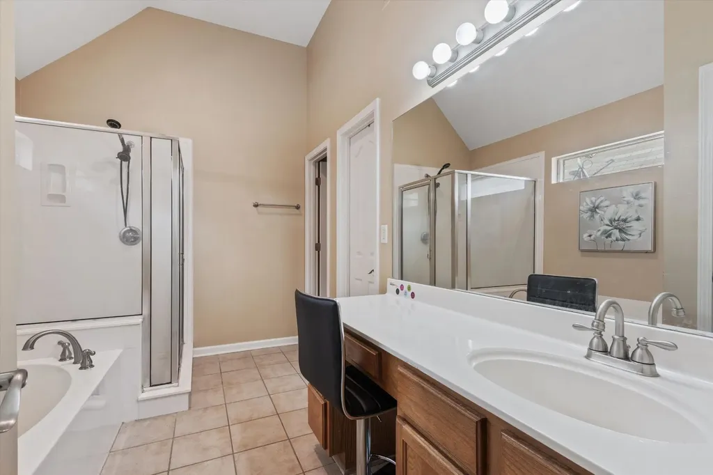 1654 Far Drive Cordova TN 38016